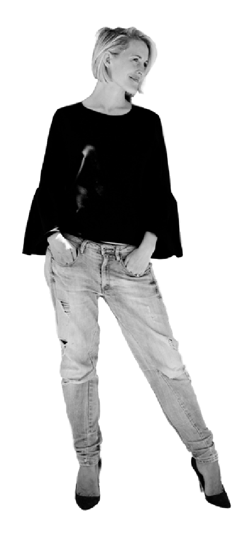 Julie Masters black and white